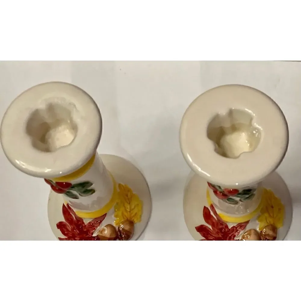 No Brand pair white